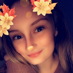 Meet your Posher, Maelynn